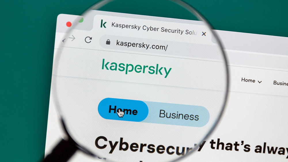 file:Kaspersky 그는 신이야.png